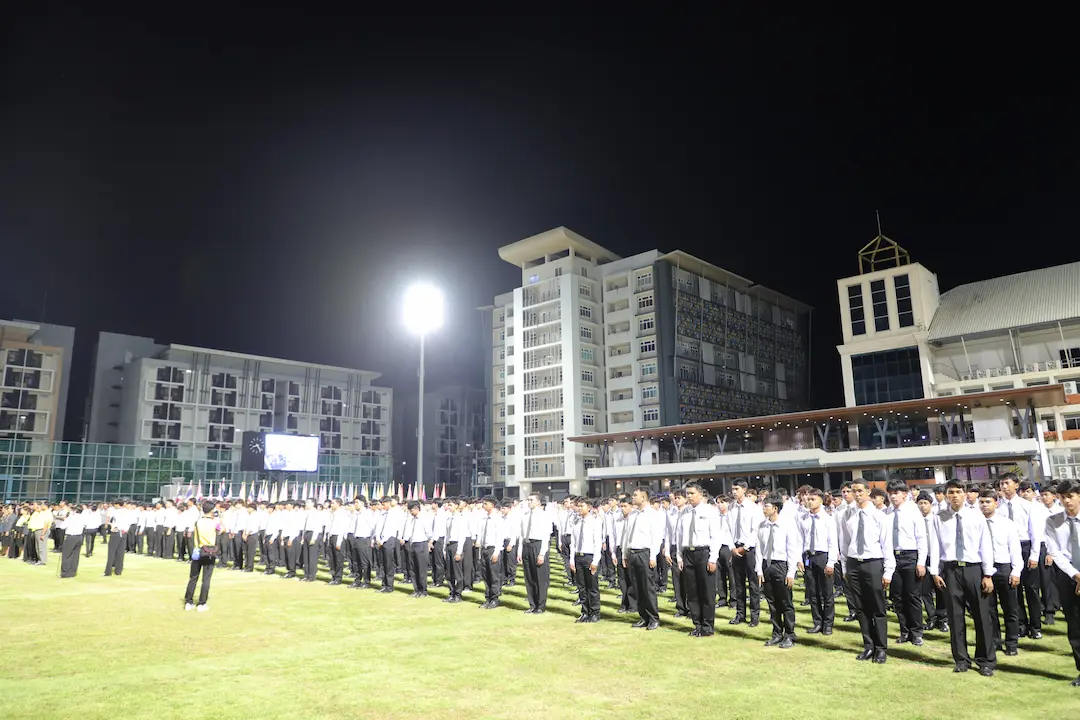 มรย. สืบสานอุดมการณ์ราชภัฏ จัด &ldquo;รับขวัญจันทน์กะพ้อช่อใหม่ เทิดไท้องค์ราชัน&rdquo; ต้อนรับนักศึกษาใหม่กว่า 5,000 คน