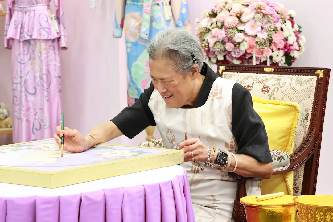 กรมสมเด็จพระเทพรัตนราชสุดาฯ สยามบรมราชกุมารี เสด็จพระราชดำเนินค่ายสิรินธร พระราชทานขวัญกำลังใจแก่กำลังพลและประชาชน