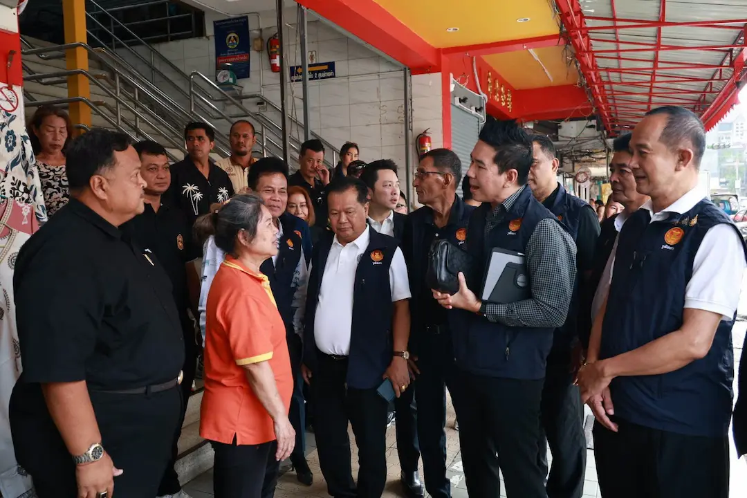 คณะกรรมาธิการการบริหารงบประมาณ วุฒิสภา ลงพื้นที่อำเภอหาดใหญ่รับฟังความเห็นและความต้องการของประชาชนเกี่ยวกับการใช้จ่ายงบประมาณเพื่อเตรียมการป้องกันและบรรเทาปัญหาอุทกภัยสำหรับ ปี 2569 ด้านการเยียวยา การฟื้นฟู และการดูแลประชาชน