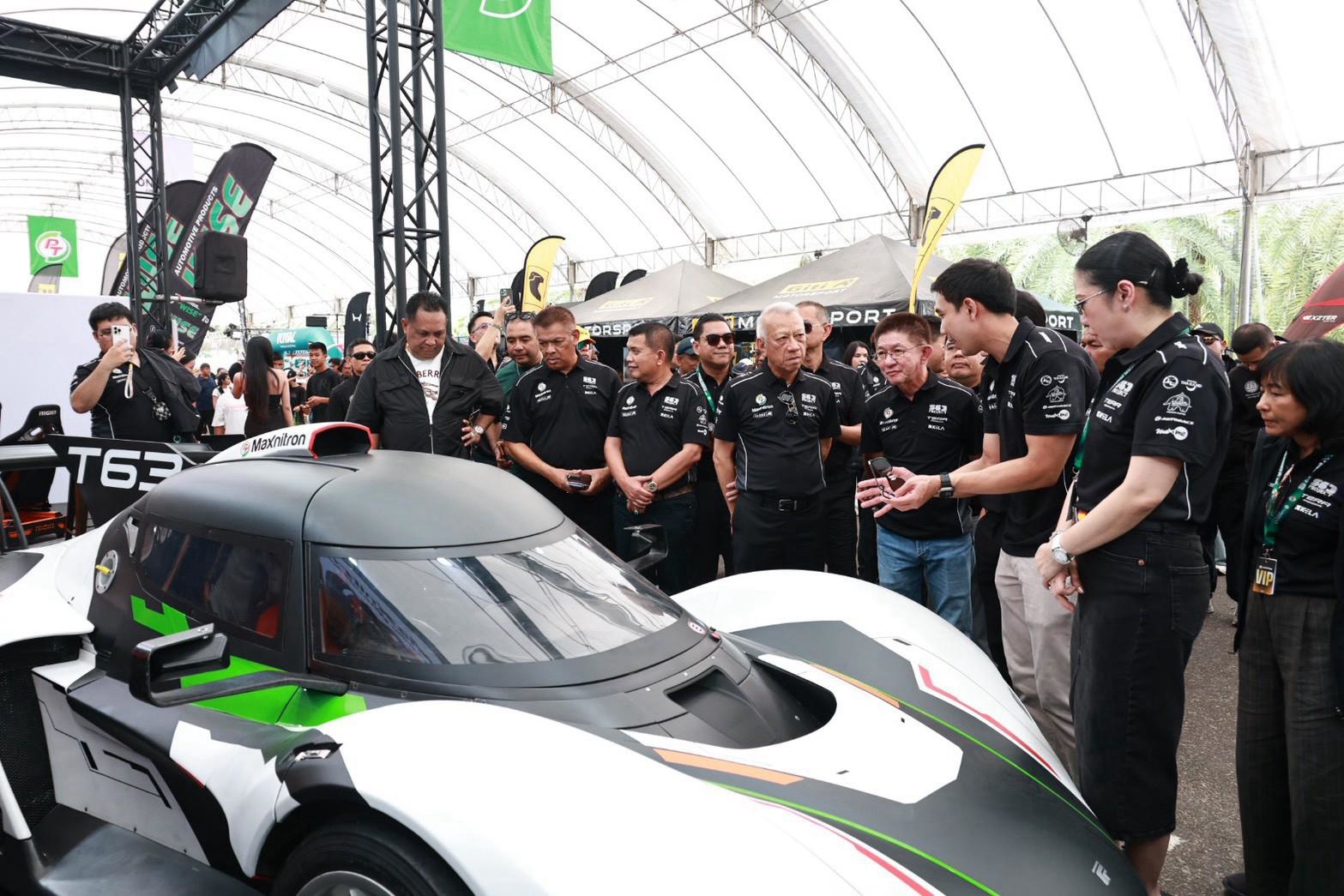 รองนายกฯ พิพัฒน์" เปิดฉากมหกรรมความเร็วระดับโลก "PT Maxnitron Racing Series 2026" เนรมิตชายหาดชลาทัศน์เป็นสตรีทเซอร์กิตระดับอินเตอร์ 